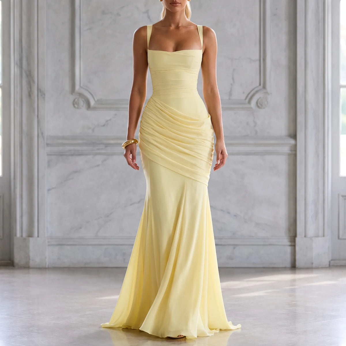 Maja | Lång aftonklänning i ljusgul - bild 5
